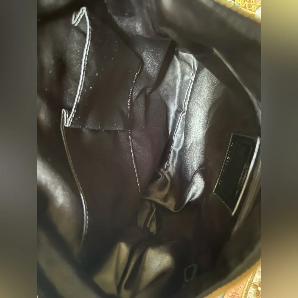 Coach chic black